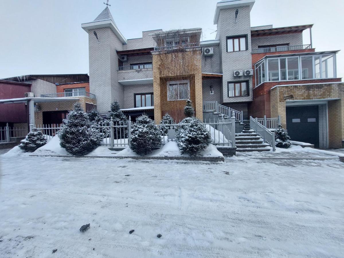 Turan Semey Grand Hotel Exteriör bild